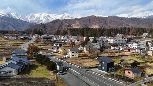 Hakuba Icicle House