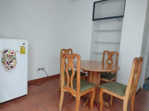 Een keuken of kitchenette bij Casa #4 Studios