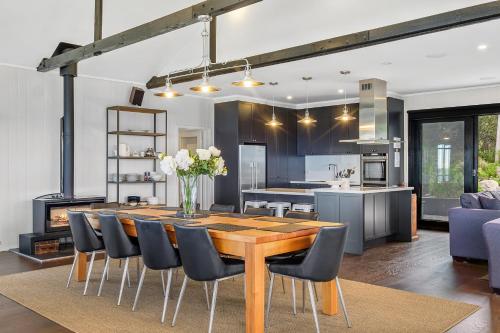 Η κουζίνα ή μικρή κουζίνα στο Hamptons on the Bay