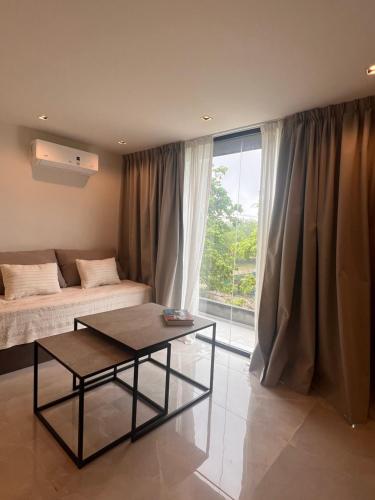 Ένα ή περισσότερα κρεβάτια σε δωμάτιο στο Catalina Hotel