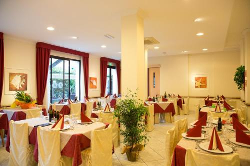 Restaurace v ubytování Albergo Vittoria
