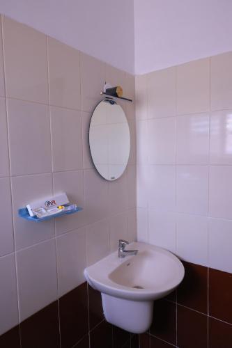 Ένα μπάνιο στο PVR International