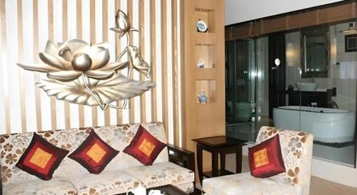 Χώρος καθιστικού στο BMC Ha Tinh hotel