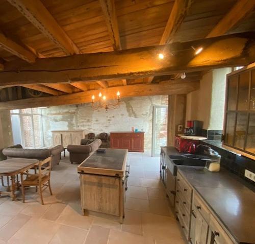 Køkken eller tekøkken på La belle échappée & Romence