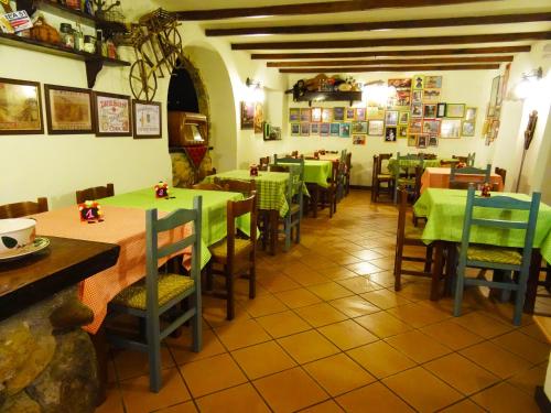 Restaurant o un lloc per menjar a La Celestina