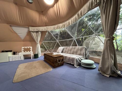 Χώρος καθιστικού στο TASO SHIRAHAMA Resort