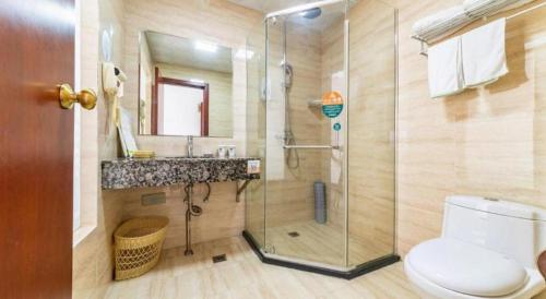 Ένα μπάνιο στο GreenTree Inn Yancheng Vehicle Administrative office Test Center Express Hotel