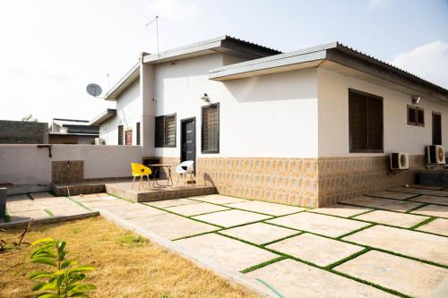 Το κτήριο όπου στεγάζεται  το δωμάτιο σε οικογενειακή κατοικία