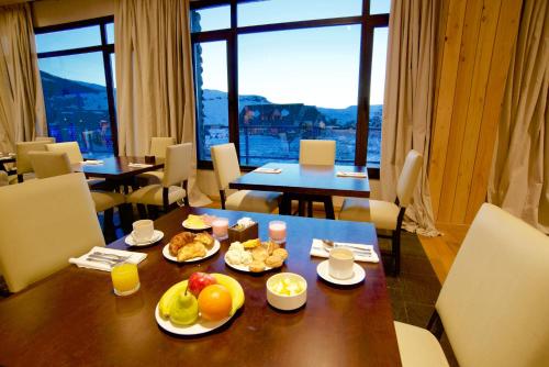 Afbeelding uit fotogalerij van Grand Hotel Caviahue in Caviahue