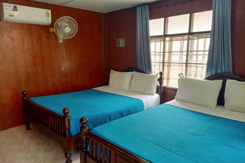 Gallery image of Palm Point Village in Mae Nam