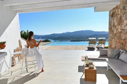 Suite deluxe in Villa Amaca angolo di paradiso con piscina riscaldata e sauna a raggi infrarossi