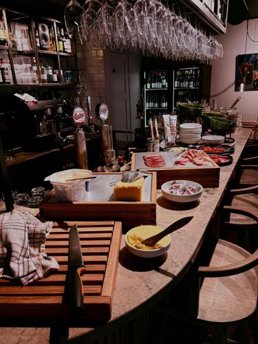 Tragos en Cameo Boutique Hotell