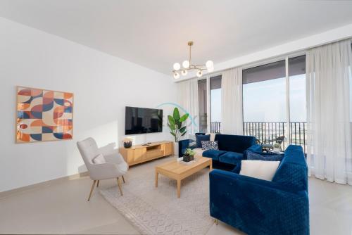 Harbour-View 3BR with Assistant Room, Just a Stones Throw from Marine Transportation, Harbour Gate Tower 1, Creek Harbour by Deluxe Holiday Homes