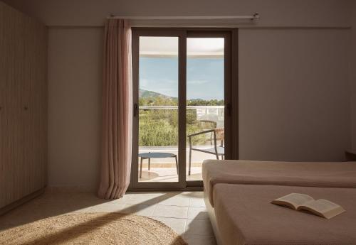 Ένα ή περισσότερα κρεβάτια σε δωμάτιο στο Zante Atlantis Hotel