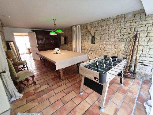 Φωτογραφία από το άλμπουμ του Gîte des Trois Coeurs, 4-8pers, charme ancien et salle de jeux 