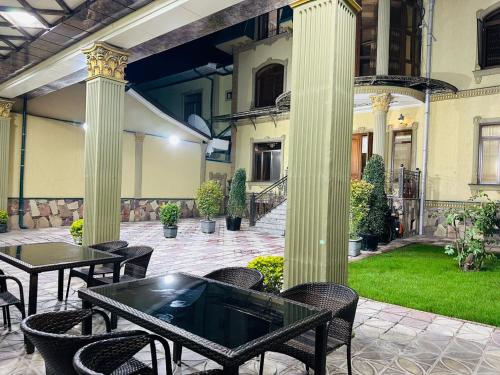 Soro Hotel — Garden view
