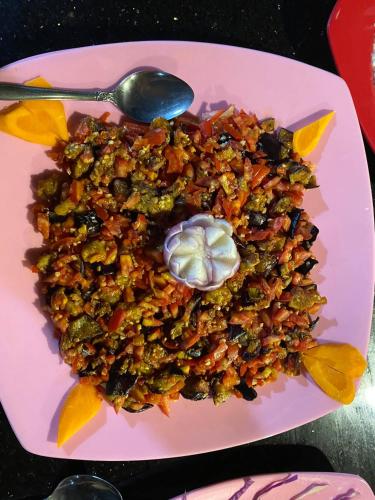 Mad på resortet eller i nærheden