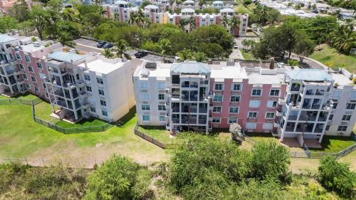 Φωτογραφία από το άλμπουμ του Sea Breeze Escape Sleeps 7 Pool in Ceiba σε Ceiba