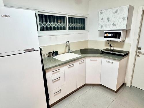 Φωτογραφία από το άλμπουμ του The Urban Suite σε Petaẖ Tiqwa