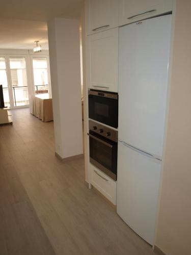 Luxury house with 3 double rooms