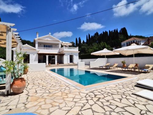 Helios Court Villa