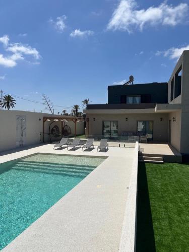 Villa Eden