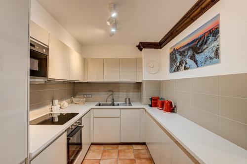 Apartment Kitson, Alpes Agency, Chamonix, Sleeps 6