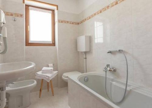 Et badeværelse på Hotel Cima Piazzi