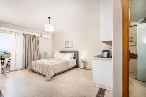 The Sand Suite - Avra Suites