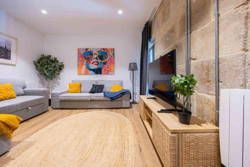 Plaza Nueva AC by Staynnapartments