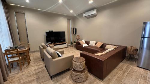 Φωτογραφία από το άλμπουμ του Hekayh chalet σε Barka