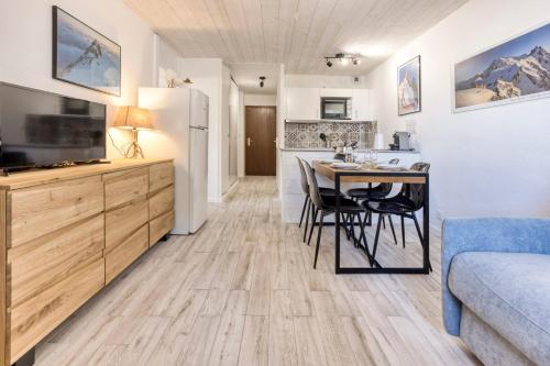 Charmin Savoy - lovely 1 bedroom apartment next to Savoy ski area