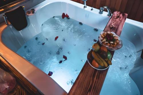 Φωτογραφία από το άλμπουμ του Karaaslan Kamping Tesisleri σε Kazandere