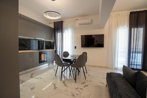 Athenian Hospitality