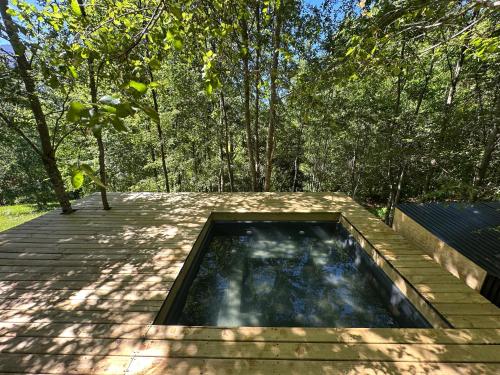 Un jardín fuera de Nidos del Alma Lodge