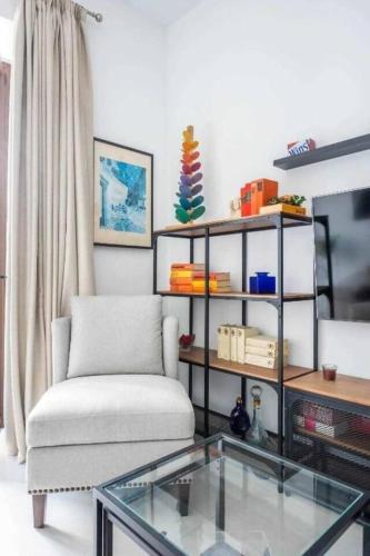 Alzhara Suites I Triana 3 Pax Balcón WiFi