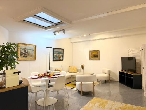 Appartement à 100 m de la mer avec stationnement gratuit