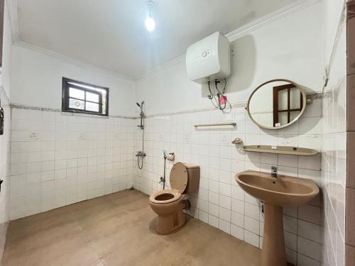 Ένα μπάνιο στο The Green Savanna Holiday Bungalow Nuwara Eliya