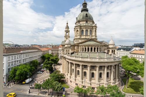 Basilika and Castle amazing view luxury suite free parking upon reservation