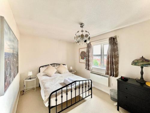 En eller flere senge i et værelse på Intertwined - Edinburgh & Glasgow