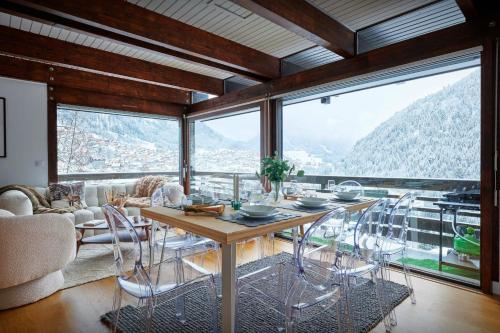 Chalet Pic & View - OVO Network