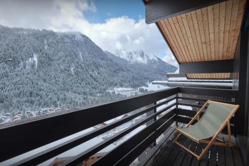 Chalet Pic & View - OVO Network