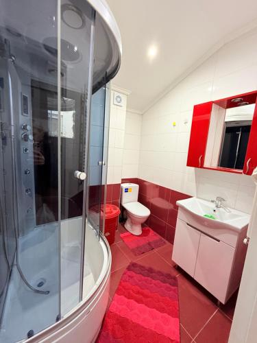 Ένα μπάνιο στο Apartament cu o camera Buiucani