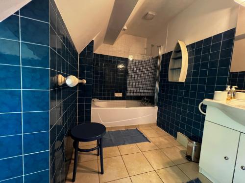 Koupelna v ubytování Gîtes du Gohic