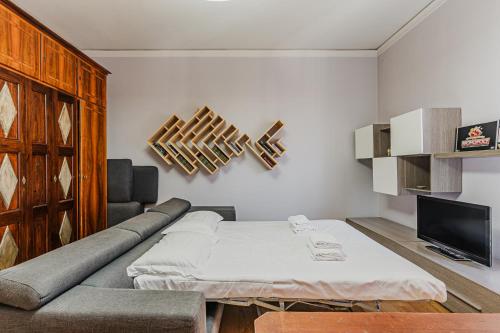 Florence Pop House - Spacious Apartment with Vintage Charm