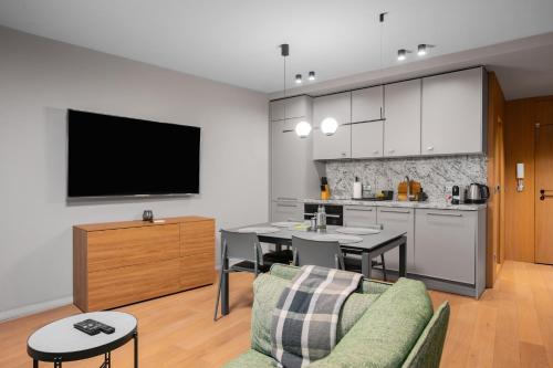 Cozy Apartment in Lozenetz by 7th Sence