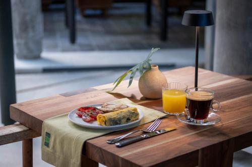 Φαγητό σε αυτό το ξενοδοχείο ή κάπου εκεί κοντά