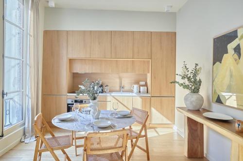Apartment Le Marais by Studio prestige