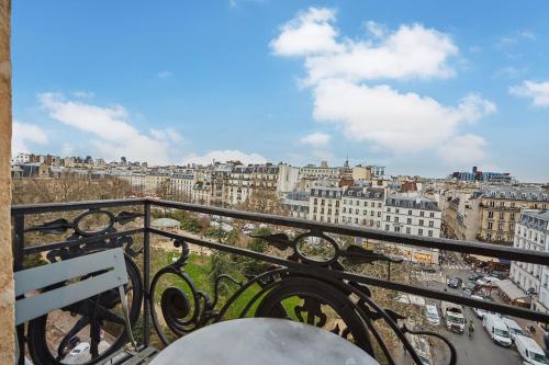 Sublime apartment Center of Paris le Marais
