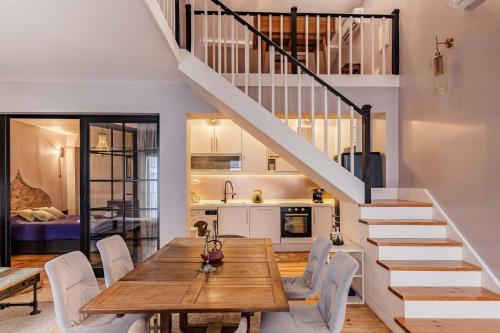 Køkken eller tekøkken på Charming 2BR TownHouse in Mouraria | By Airnest